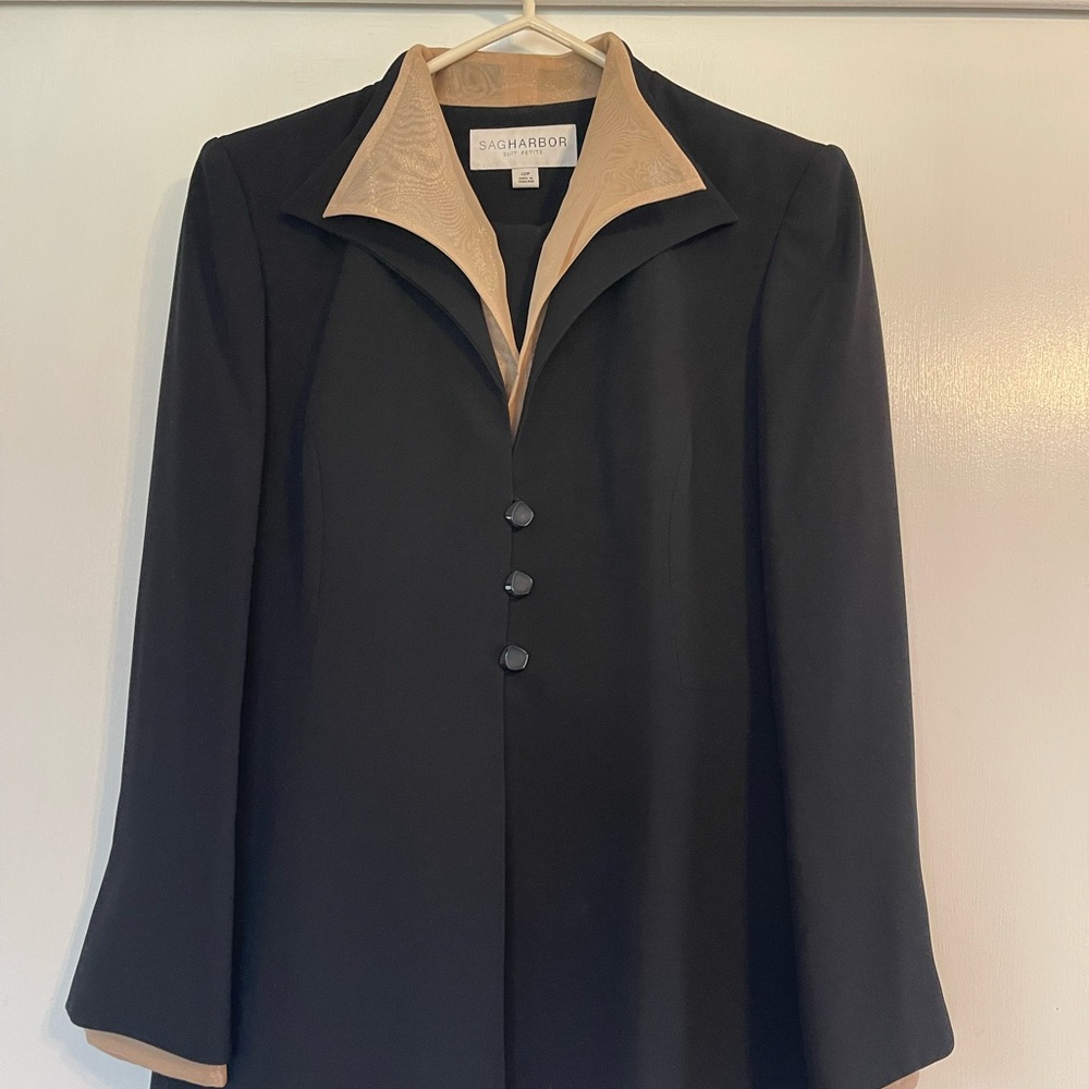 Sag Harbor Black and Gold Women's Suit w/Pants